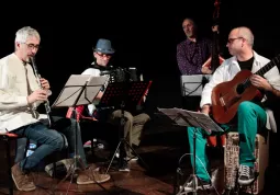 Il gruppo musicale Café Express, da sinistra Angelo Vinai, Alberto Fantino, Francesco Bertone, Cristiano Alasia